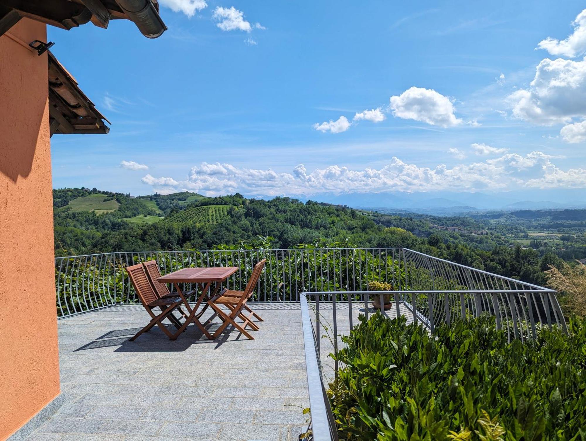 Villa Casa Felice Farigliano Esterno foto