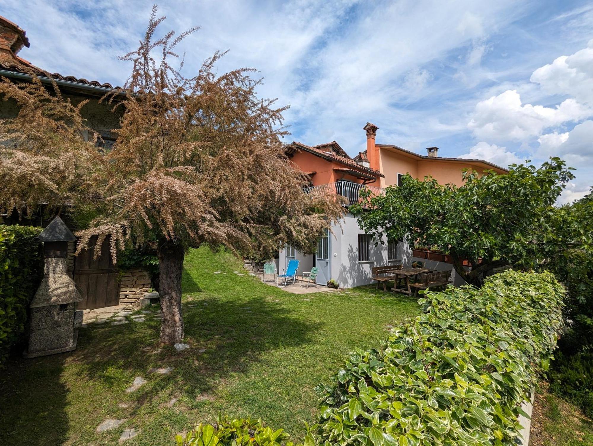 Villa Casa Felice Farigliano Esterno foto